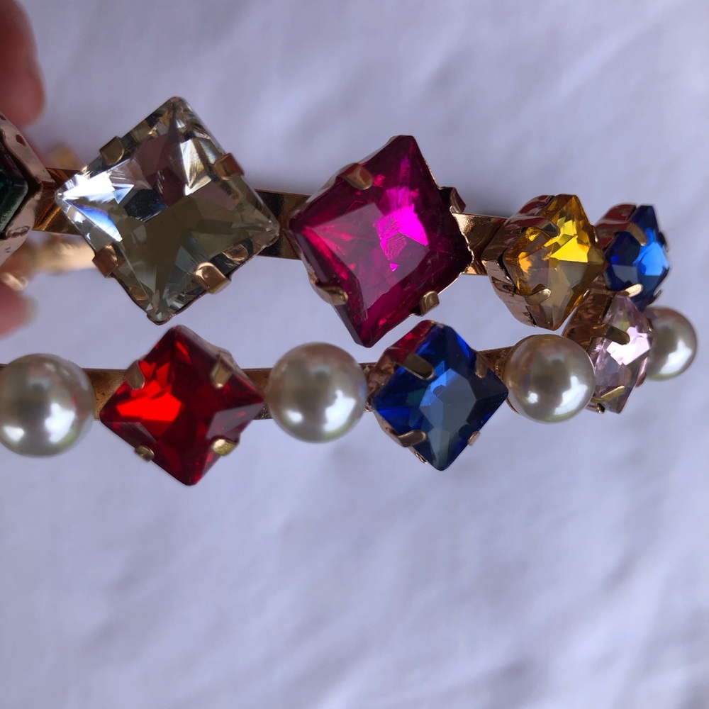 AKIRA Gold Multi-Color Crystal & Pearl Headband. NWT. - Picture 2 of 5